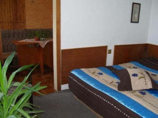 Family Hotel Natalis Hiszarja Szoba fotó